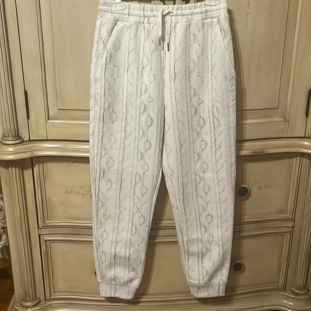 NWOT Cynthia Rowley Tromp L'Oeid Printed Drawstring Joggers with pockets